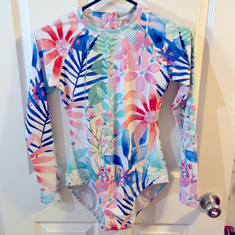Rash guard one piece swim suit
